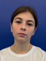 Попова Арина 